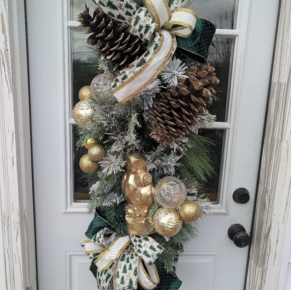 Elegant, Chic Emerald Green & Gold Door Swag